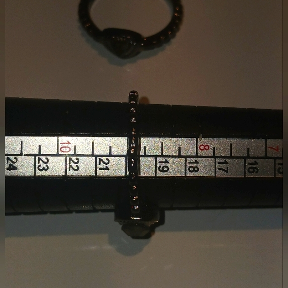 Torrid Rings Size 9 - Picture 3 of 4